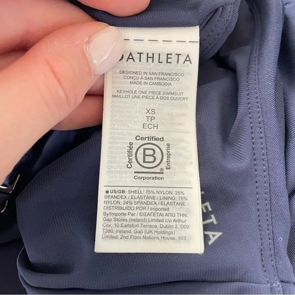 Athleta Keyhole One Piece Swimsuit NWT Navy Blue XS - Picture 13 of 16